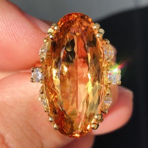 Striking vintage natural 21ct! natural imperial Topaz & Diamond set statement ring set into solid 14ct yellow Gold