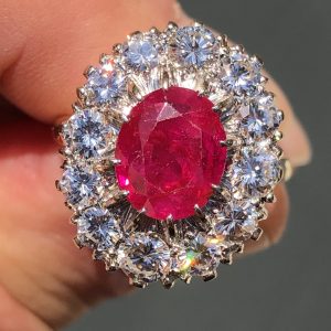 Striking Vintage Natural 4.2ct Burma Ruby & Diamond Statement Cluster Ring 18ct Gold