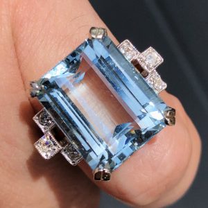 Striking Art deco Natural 14ct Aquamarine & Diamond Platinum Statement Ring