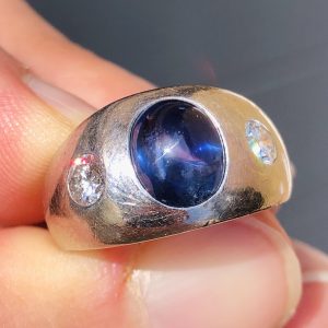 Antique Art Deco Natural Ceylon Sapphire & Diamond Signet Gypsy Ring 14ct Gold