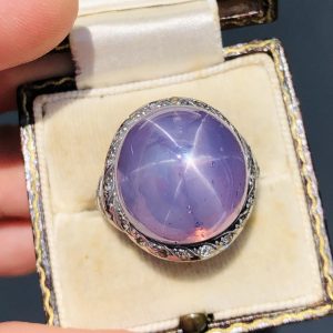 Antique Art Deco Natural 44.5ct Star Sapphire & Diamond platinum Ring