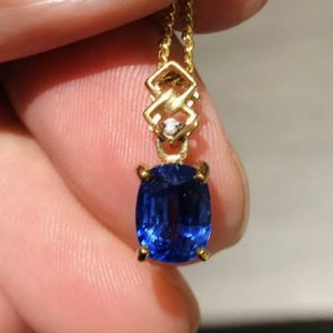 Stunning gems natural Kyanite & Diamond drop gold pendant 9ct yellow gold