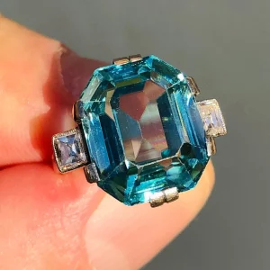 Antique Art Deco Natural 11ct Blue Zircon & Old cut Diamond platinum Ring