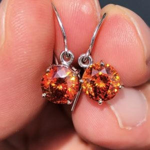 Striking Old R&C Natural 3.2ct Sphalerite Drop Gold Earrings 18ct Gold