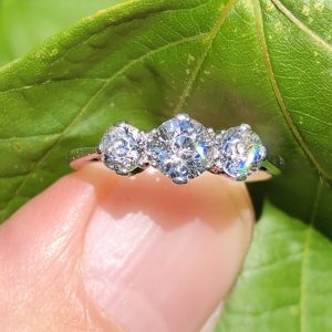Striking Antique Art Deco natural Old Cut Diamond Three Stone Platinum Ring