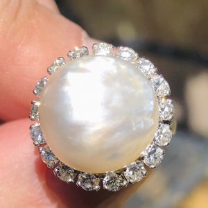 Stunning Vintage Natural Pearl & Diamond Statement ring 14ct Gold - size to