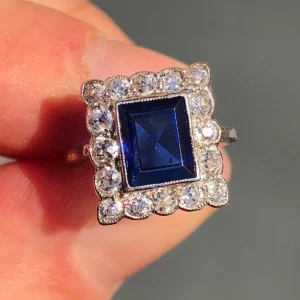 Antique Art Deco 2.6ct Royal Blue Sapphire & old cut Diamond Platinum ring